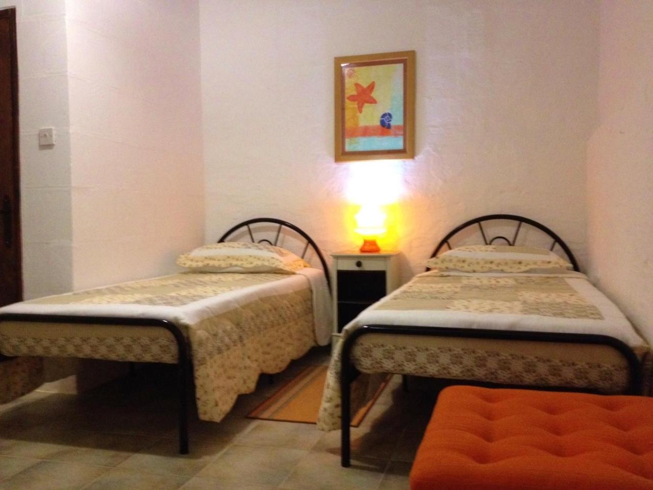 Anna Karistu Accommodation Kerċem Quarto foto